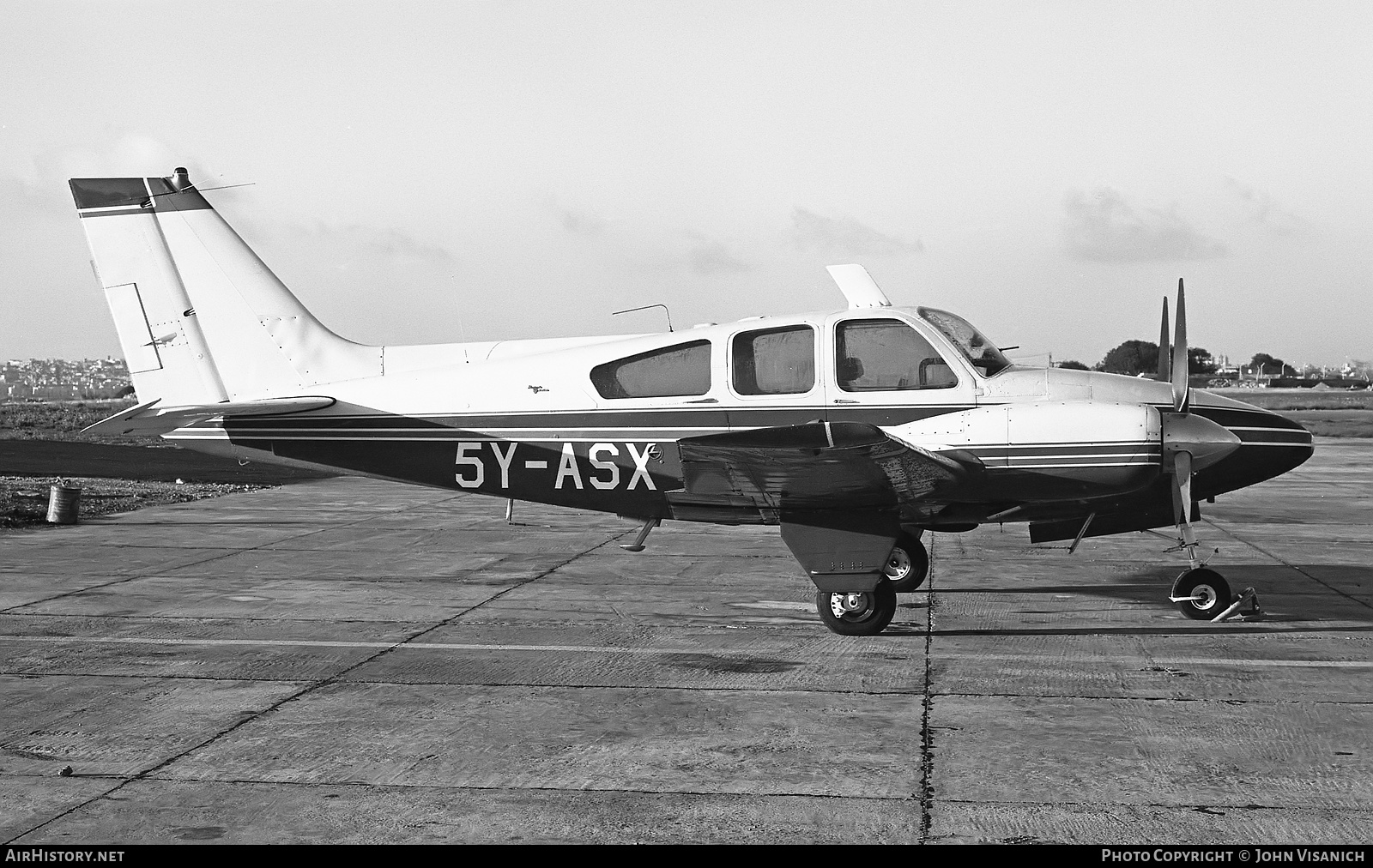 Aircraft Photo of 5Y-ASX | Beech 95-B55 Baron | AirHistory.net #421514
