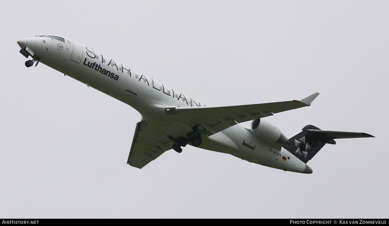 Aircraft Photo of D-ACPT | Bombardier CRJ-701ER (CL-600-2C10) | Lufthansa | AirHistory.net #421517
