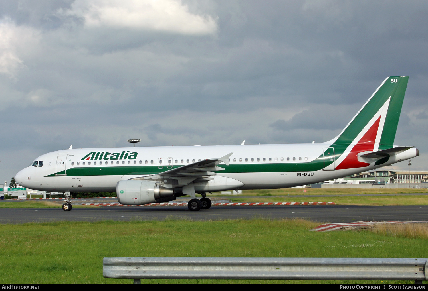 Aircraft Photo of EI-DSU | Airbus A320-216 | Alitalia | AirHistory.net #421541