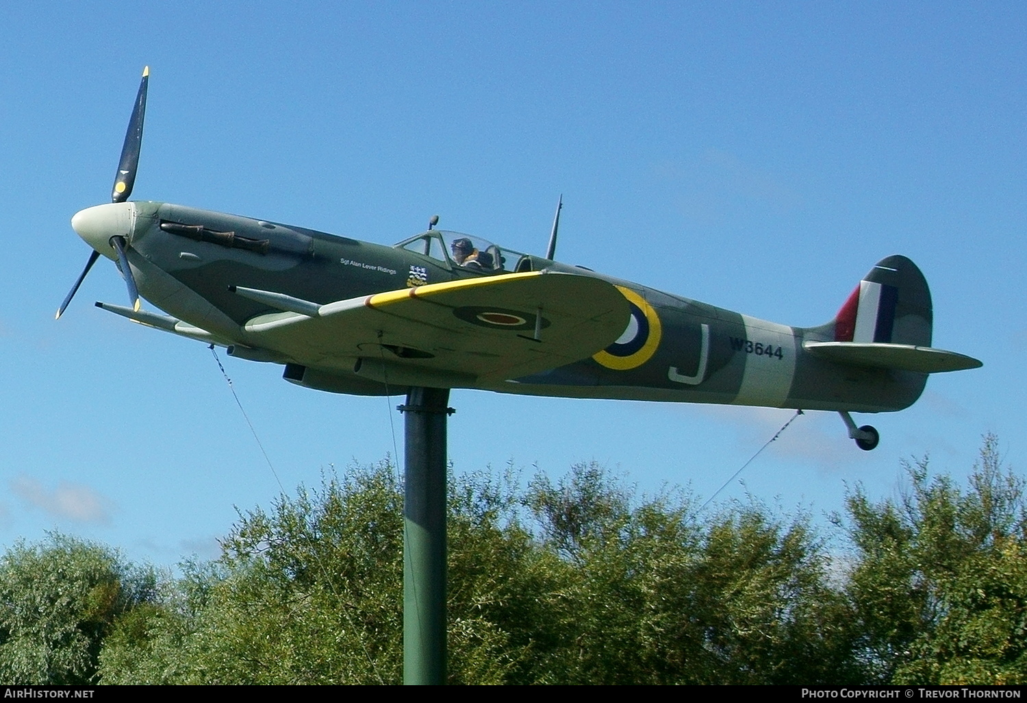 Aircraft Photo of W3644 | Supermarine 349 Spitfire Mk5B (model) | UK - Air Force | AirHistory.net #421565