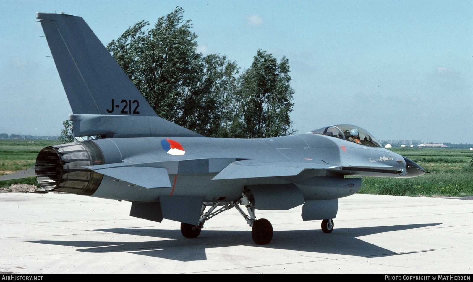 Aircraft Photo of J-212 | General Dynamics F-16A Fighting Falcon | Netherlands - Air Force | AirHistory.net #421653