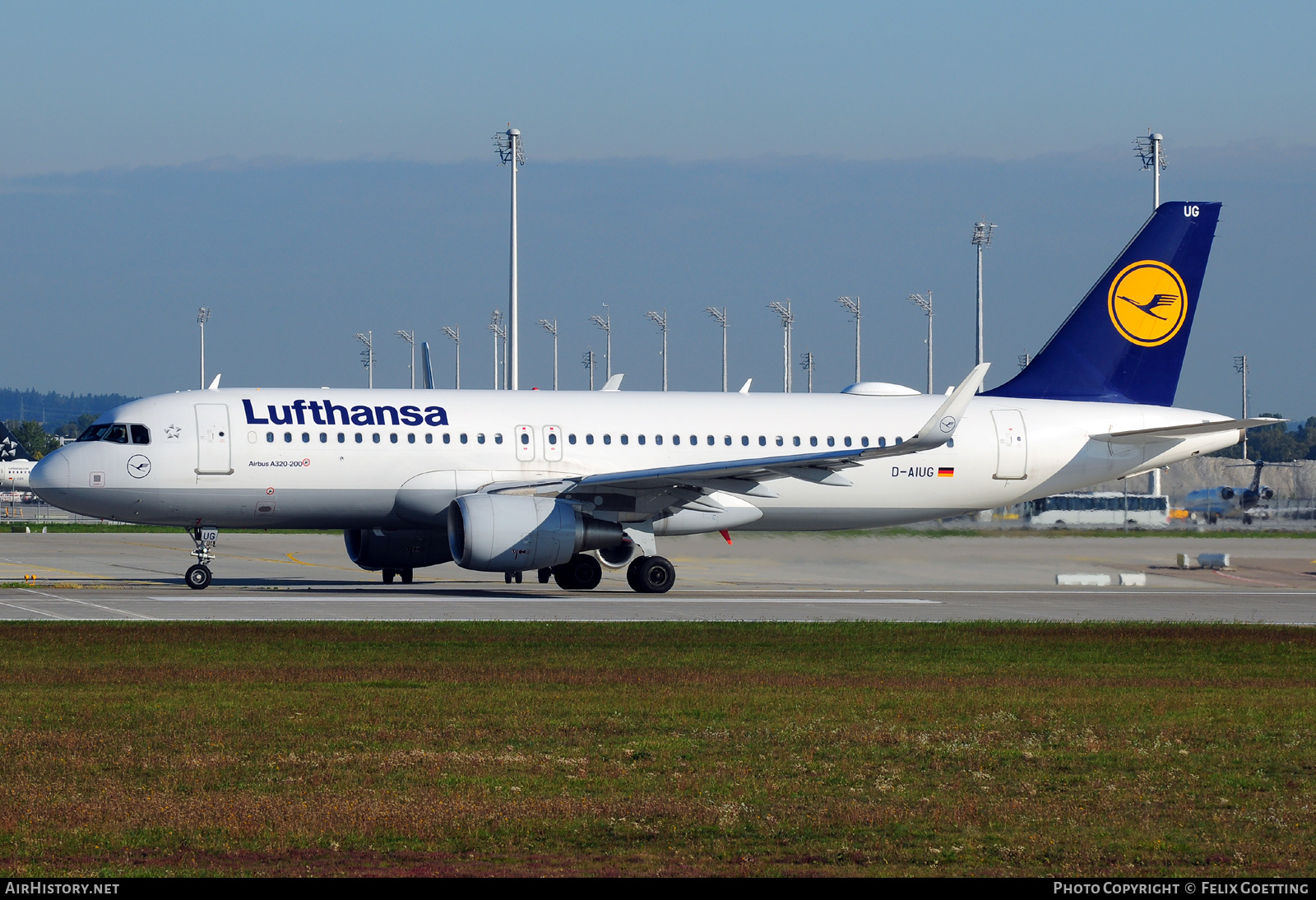 Aircraft Photo of D-AIUG | Airbus A320-214 | Lufthansa | AirHistory.net #421768