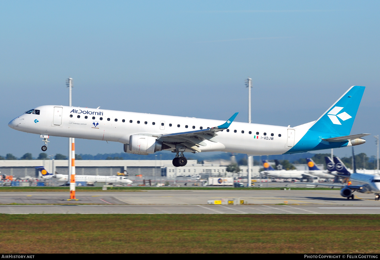 Aircraft Photo of I-ADJW | Embraer 195LR (ERJ-190-200LR) | Air Dolomiti | AirHistory.net #421780