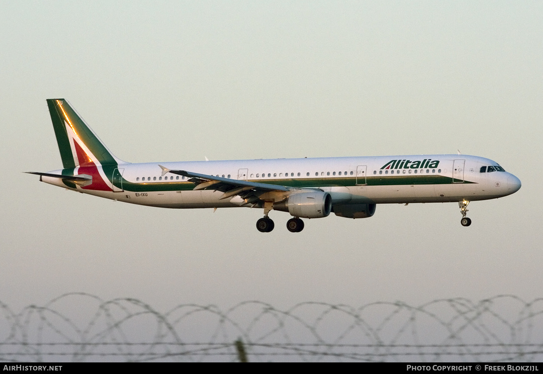 Aircraft Photo of EI-IXU | Airbus A321-112 | Alitalia | AirHistory.net #421868