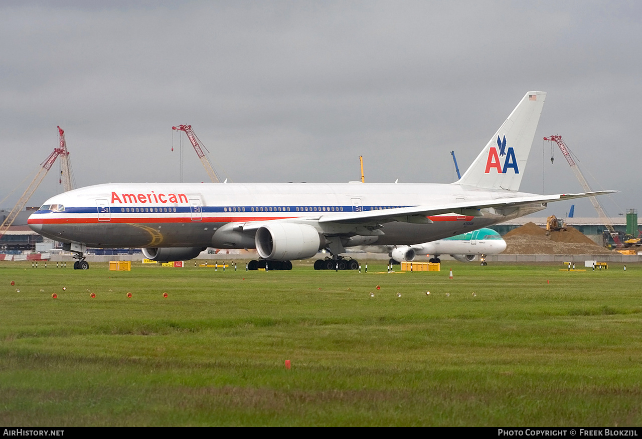 Aircraft Photo of N765AN | Boeing 777-223/ER | American Airlines | AirHistory.net #421877
