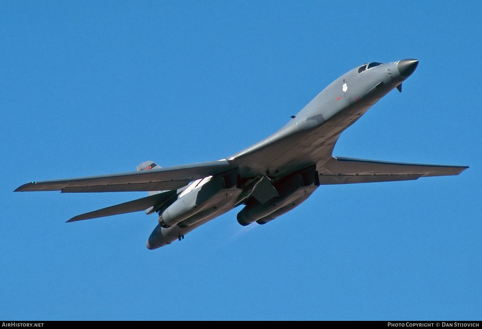 Aircraft Photo of 86-0138 / AF86-138 | Rockwell B-1B Lancer | USA - Air Force | AirHistory.net #421925