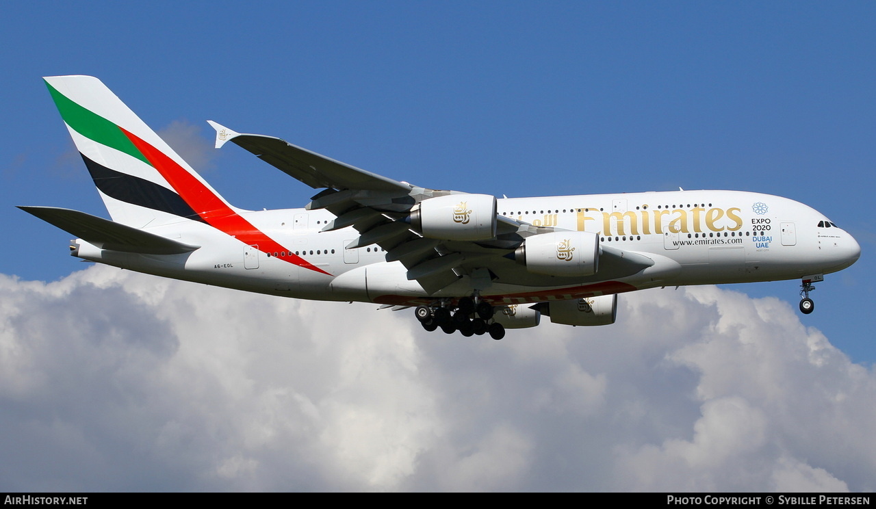 Aircraft Photo of A6-EOL | Airbus A380-861 | Emirates | AirHistory.net #421930