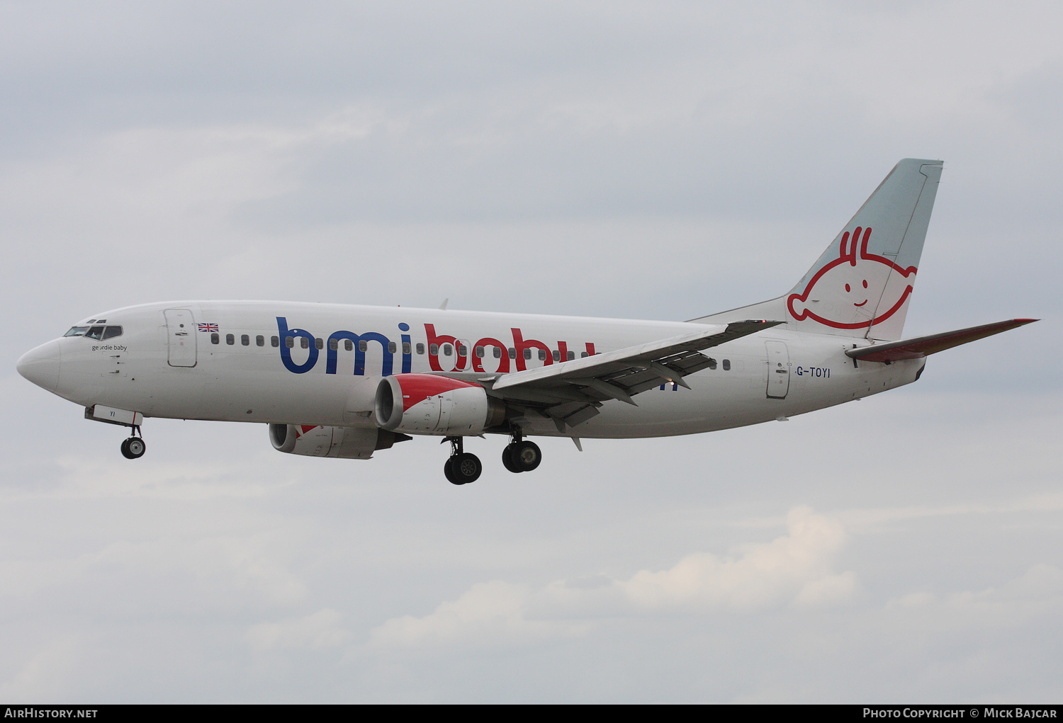 Aircraft Photo of G-TOYI | Boeing 737-3Q8 | Bmibaby | AirHistory.net #421982