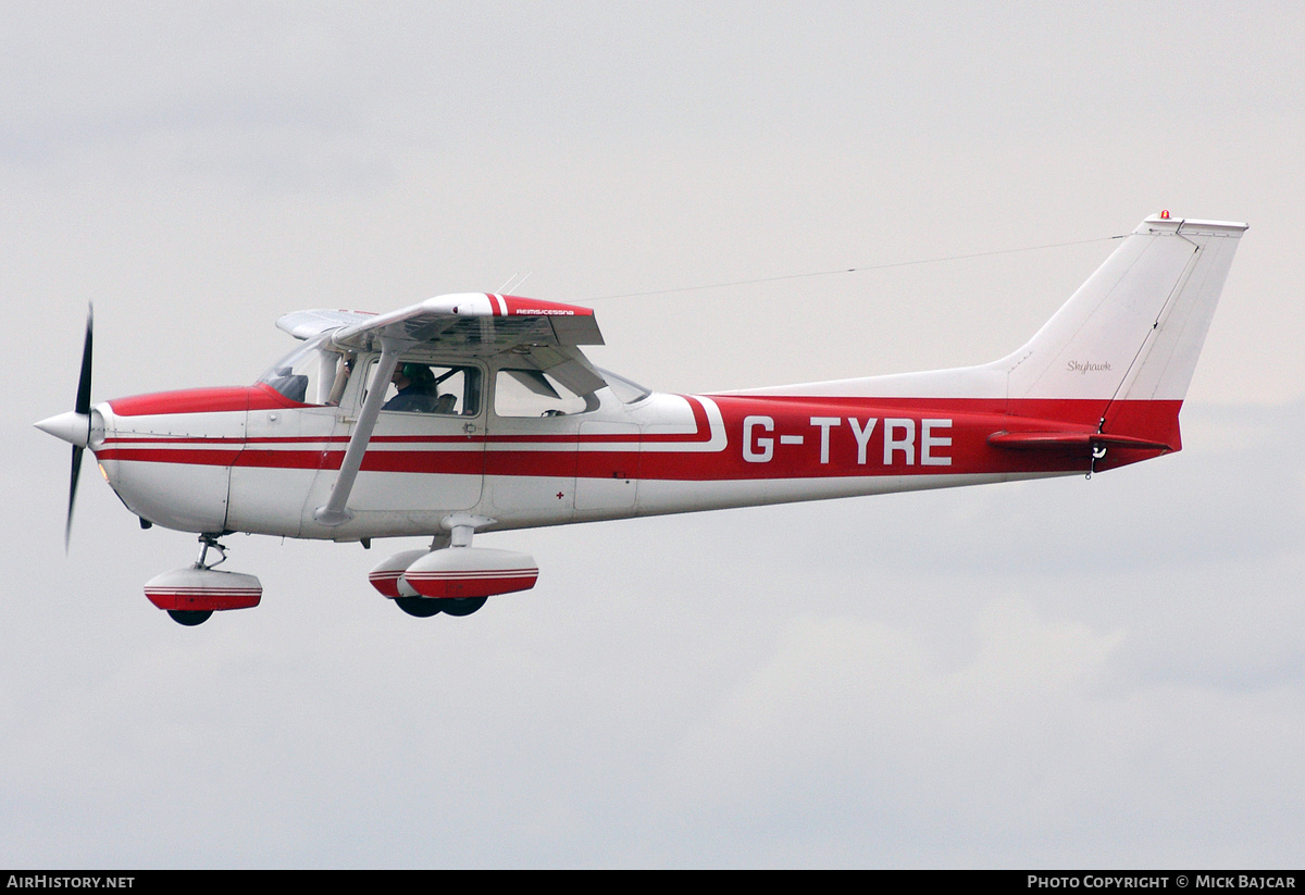 Aircraft Photo of G-TYRE | Reims F172M Skyhawk | AirHistory.net #421986