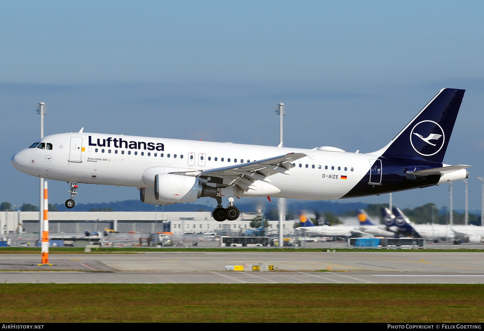 Aircraft Photo of D-AIZE | Airbus A320-214 | Lufthansa | AirHistory.net #421996