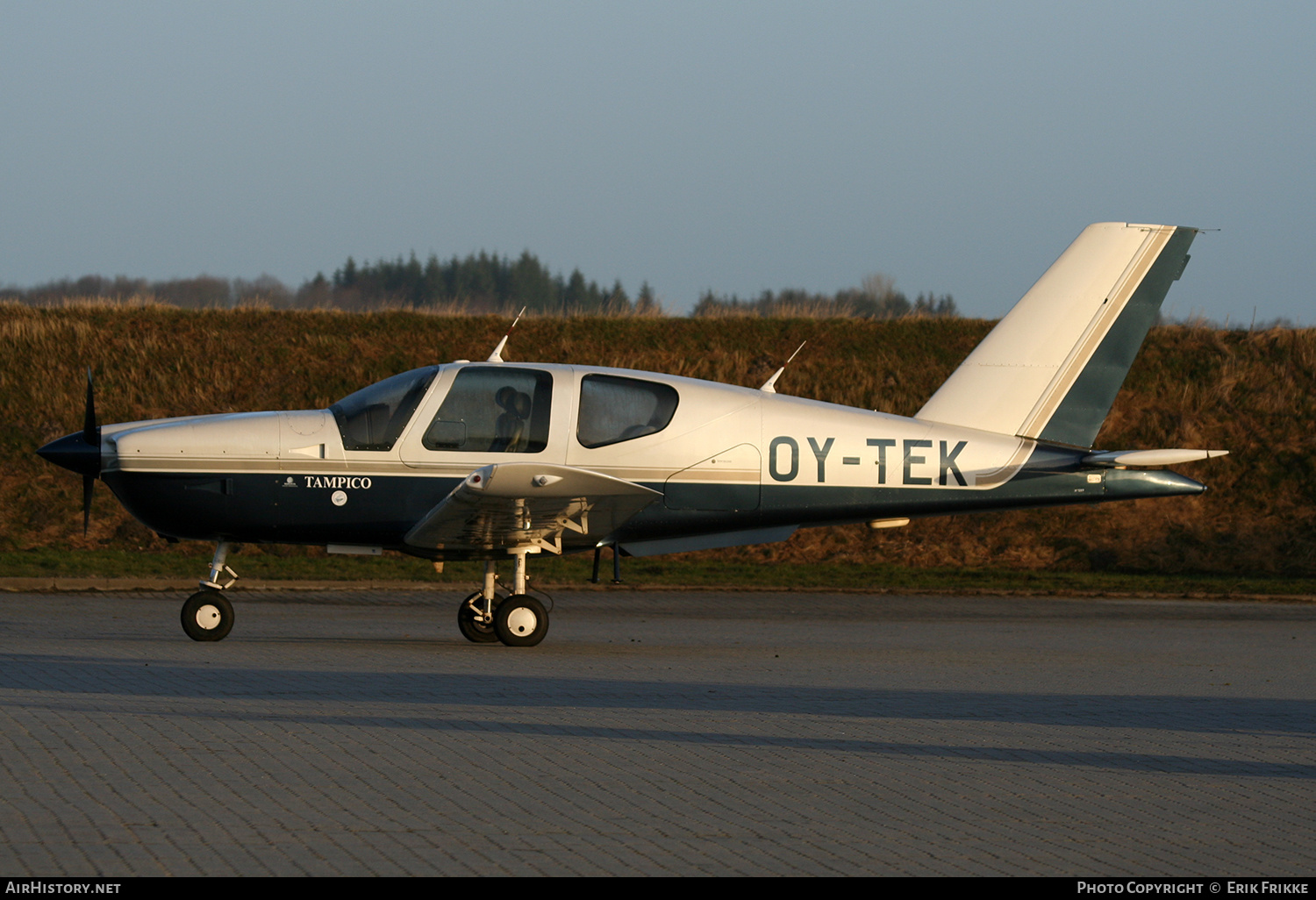 Aircraft Photo of OY-TEK | Socata TB-9 Tampico Club | AirHistory.net #422000