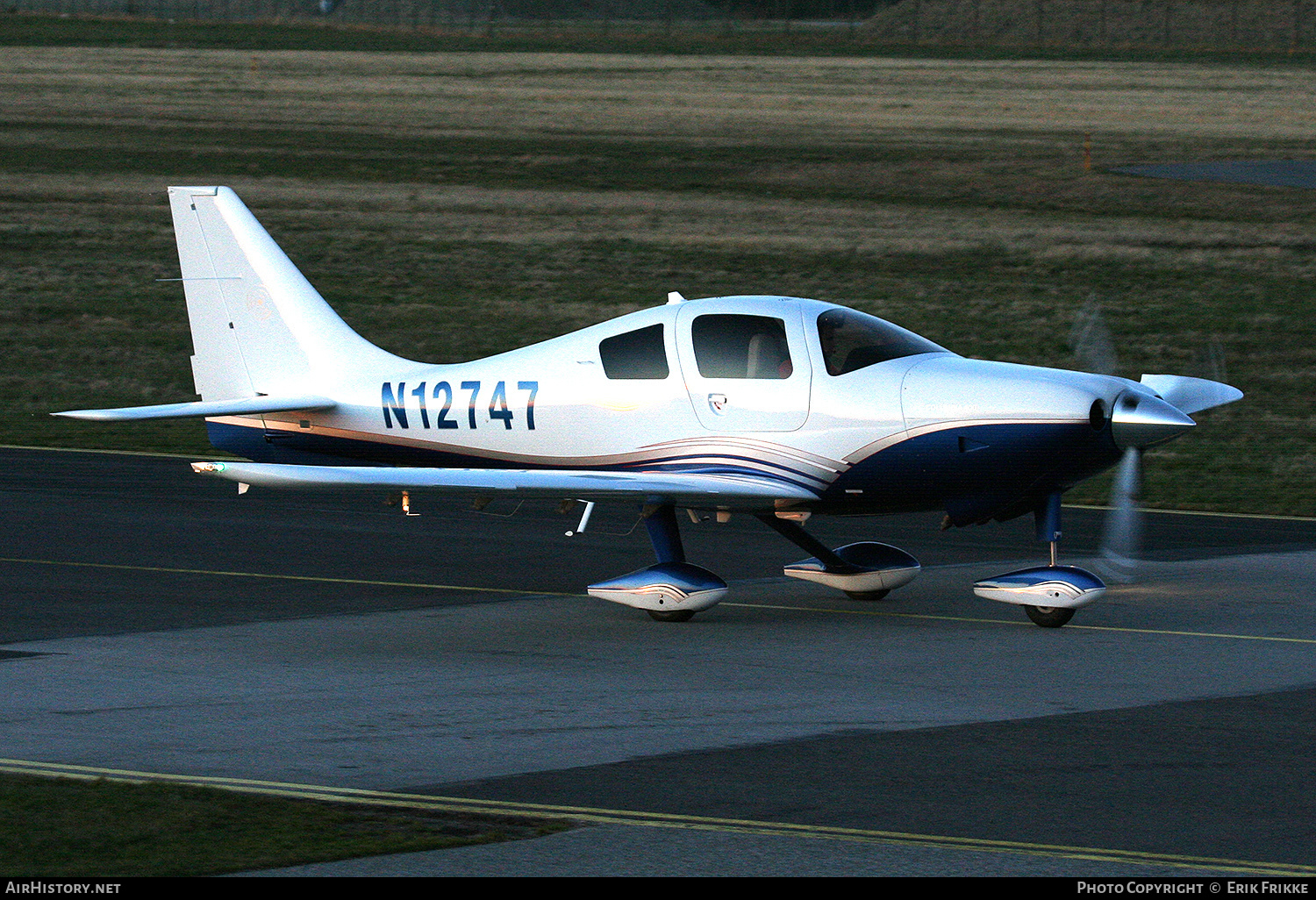 Aircraft Photo of N12747 | Lancair LC-41-550FG Columbia 400 | AirHistory.net #422018