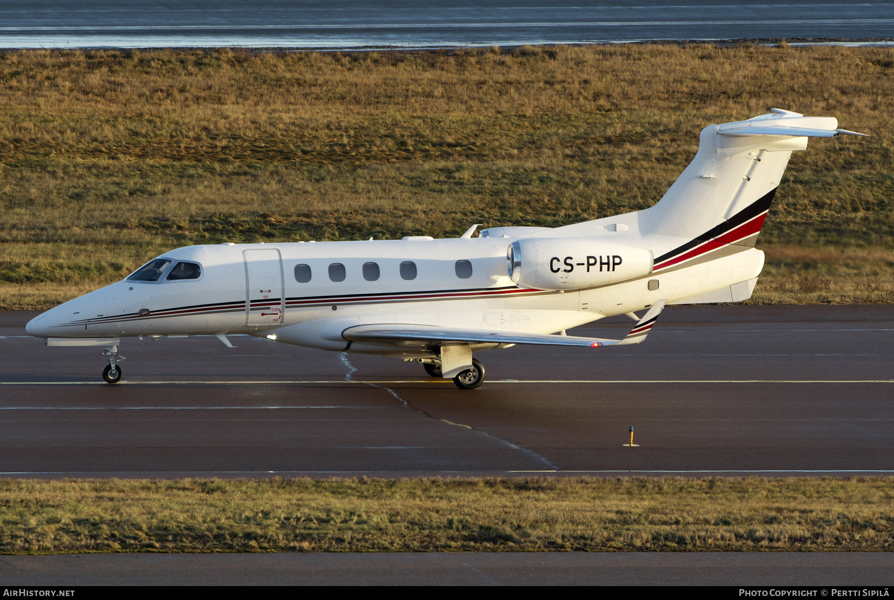 Aircraft Photo of CS-PHP | Embraer EMB-505 Phenom 300 | AirHistory.net #422074