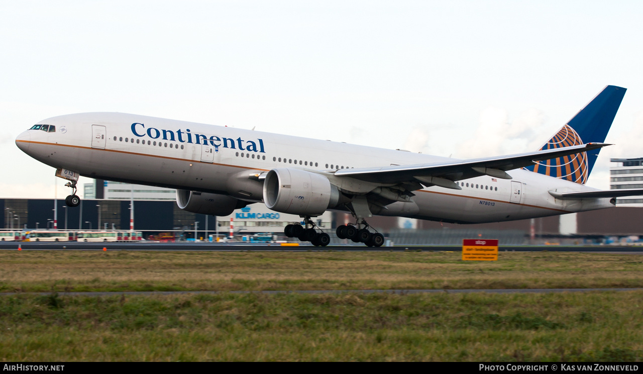 Aircraft Photo of N78013 | Boeing 777-224/ER | Continental Airlines | AirHistory.net #422078