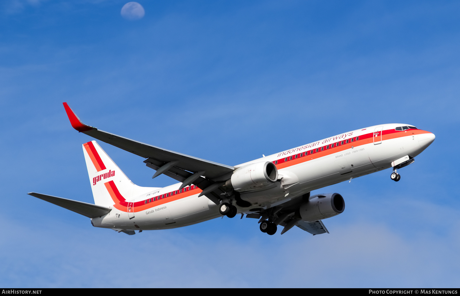 Aircraft Photo of PK-GFN | Boeing 737-86N | Garuda Indonesia | Garuda Indonesian Airways | AirHistory.net #422104