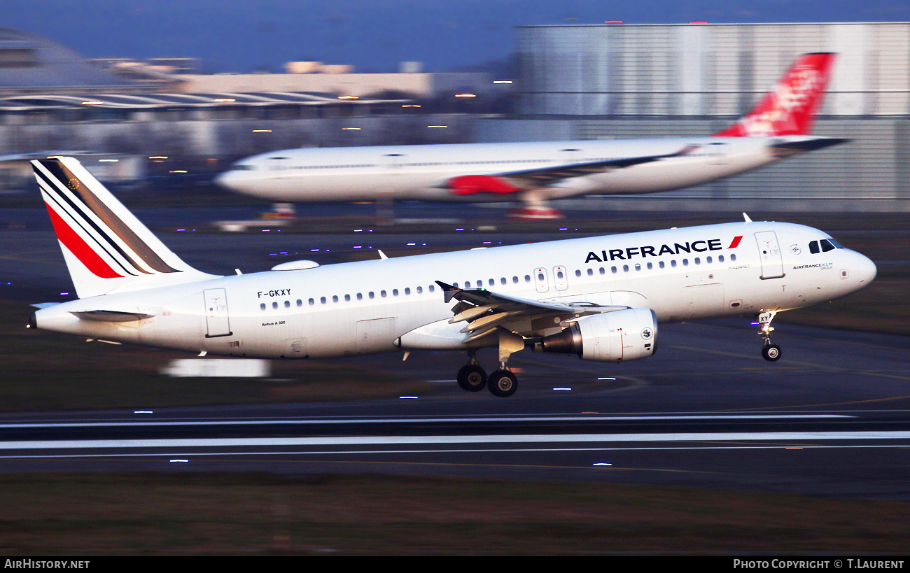 Aircraft Photo of F-GKXY | Airbus A320-214 | Air France | AirHistory.net #422106