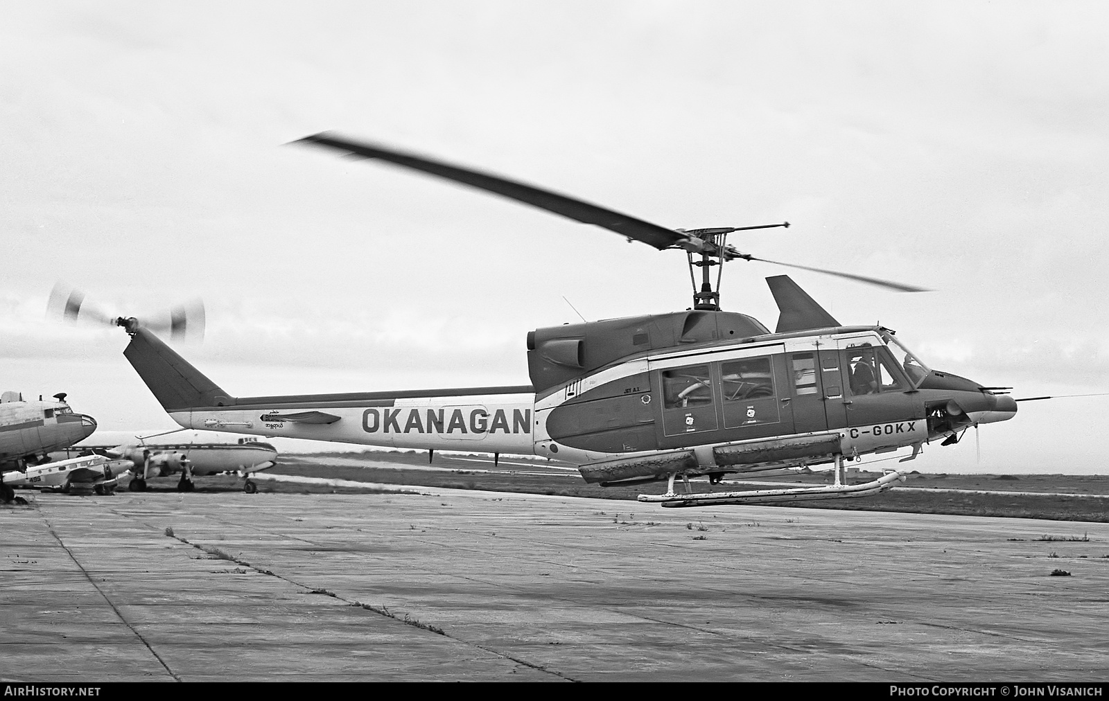 Aircraft Photo of C-GOKX | Bell 212 Twin Two-Twelve | Okanagan Helicopters | AirHistory.net #422176