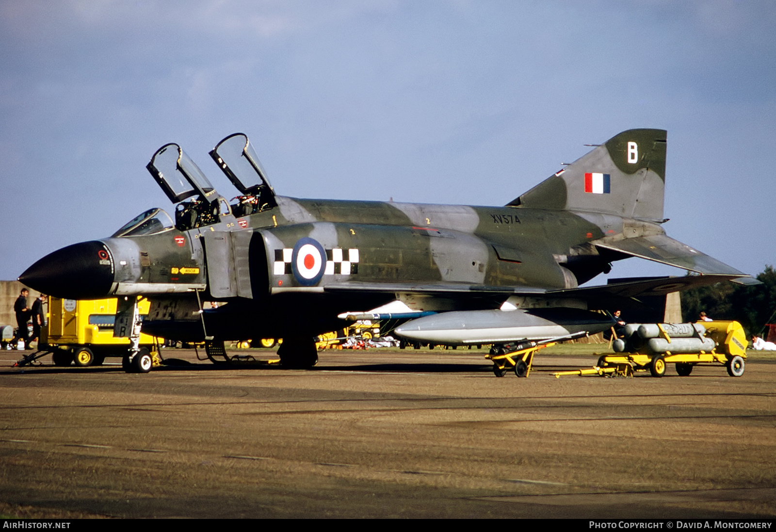 Aircraft Photo of XV574 | McDonnell Douglas F-4K Phantom FG1 | UK - Air Force | AirHistory.net #422238