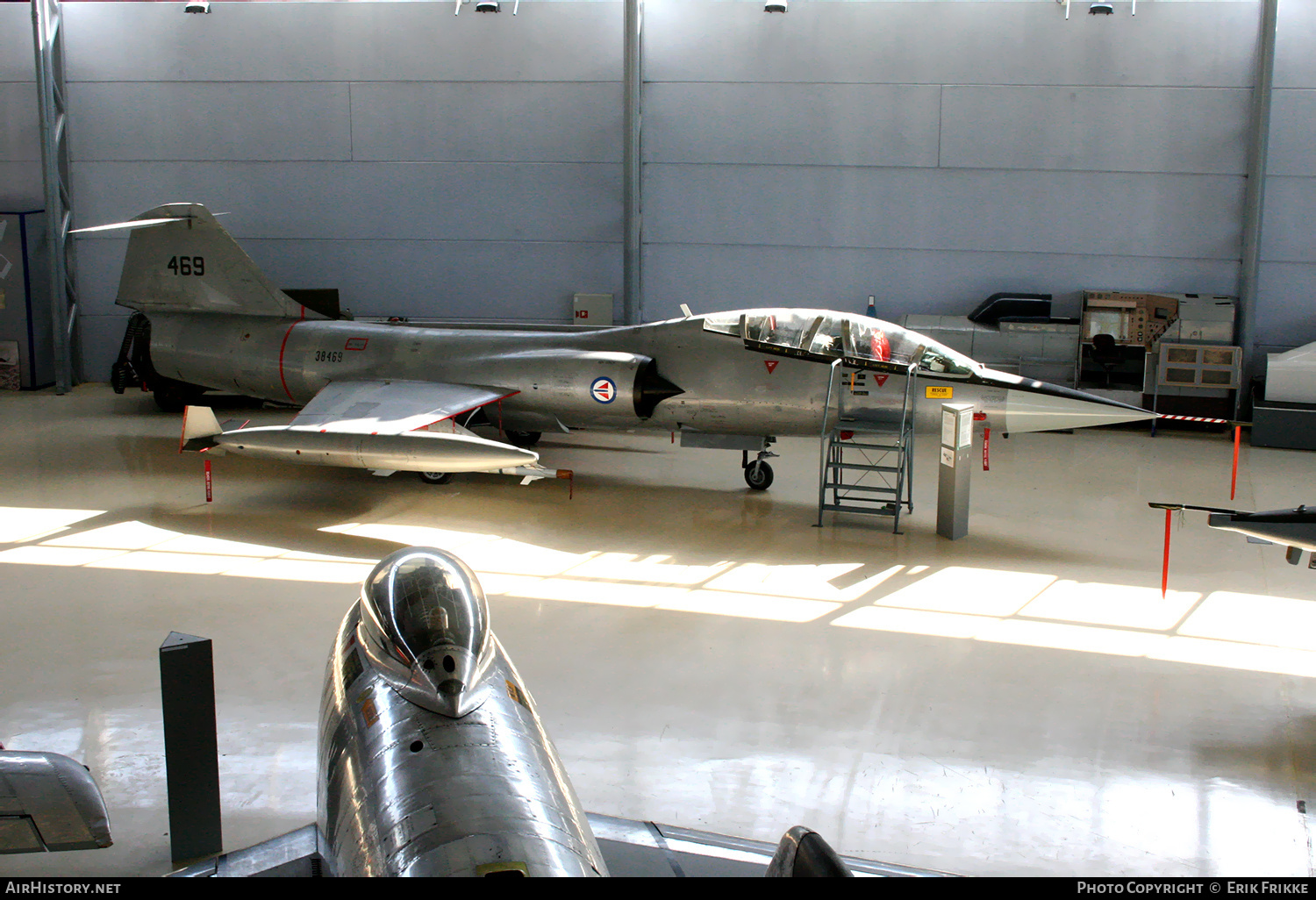 Aircraft Photo of 469 / 38469 | Lockheed TF-104G Starfighter | Norway - Air Force | AirHistory.net #422344