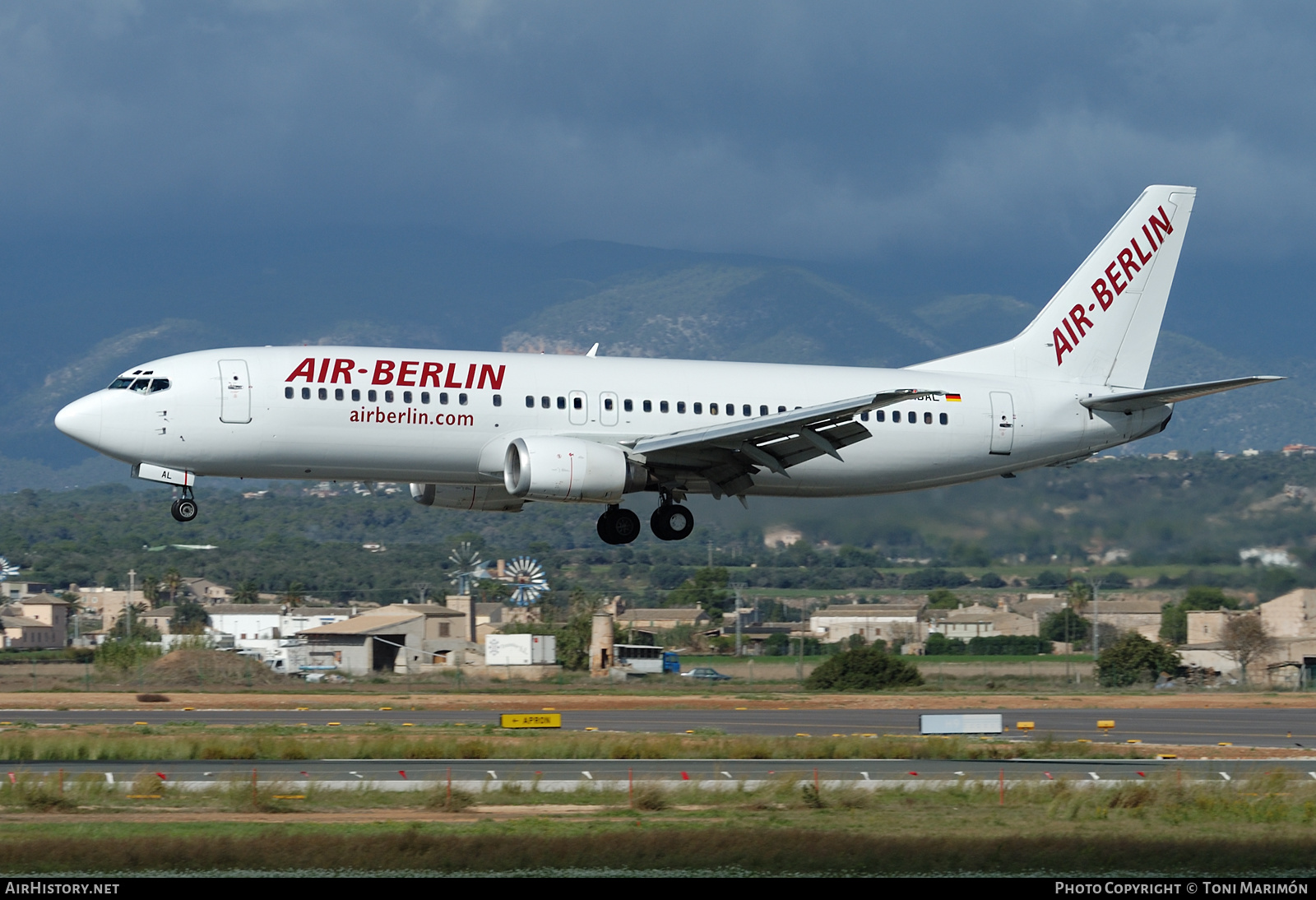 Aircraft Photo of D-ABAL | Boeing 737-46J | Air Berlin | AirHistory.net #422349