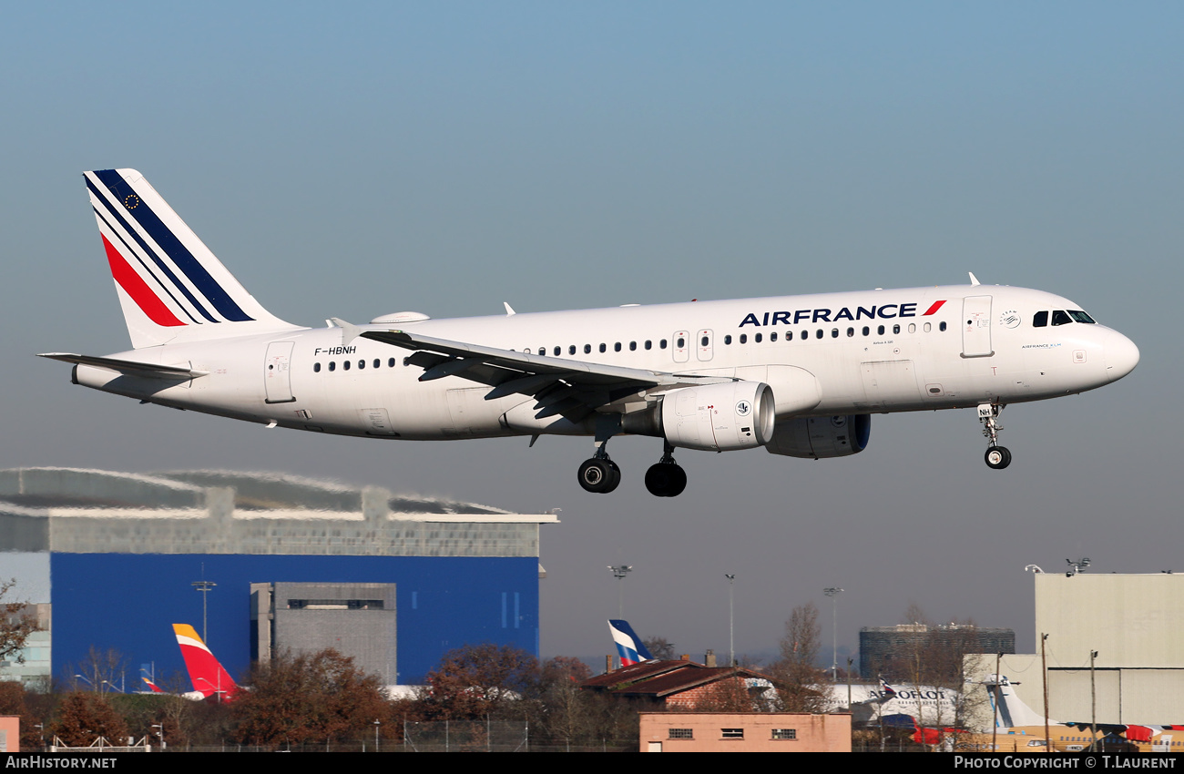 Aircraft Photo of F-HBNH | Airbus A320-214 | Air France | AirHistory.net #422357