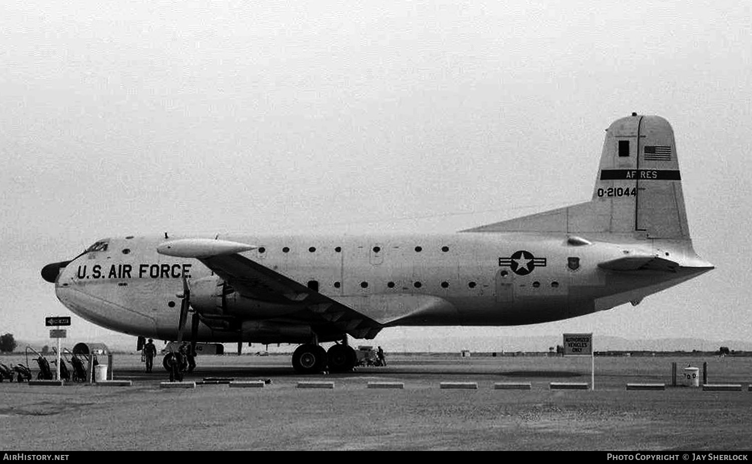 Aircraft Photo of 52-1044 / 0-21044 | Douglas C-124C Globemaster II | USA - Air Force | AirHistory.net #422439
