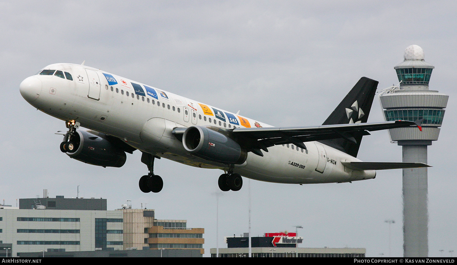 Aircraft Photo of G-MIDW | Airbus A320-232 | BMI - British Midland International | AirHistory.net #422491