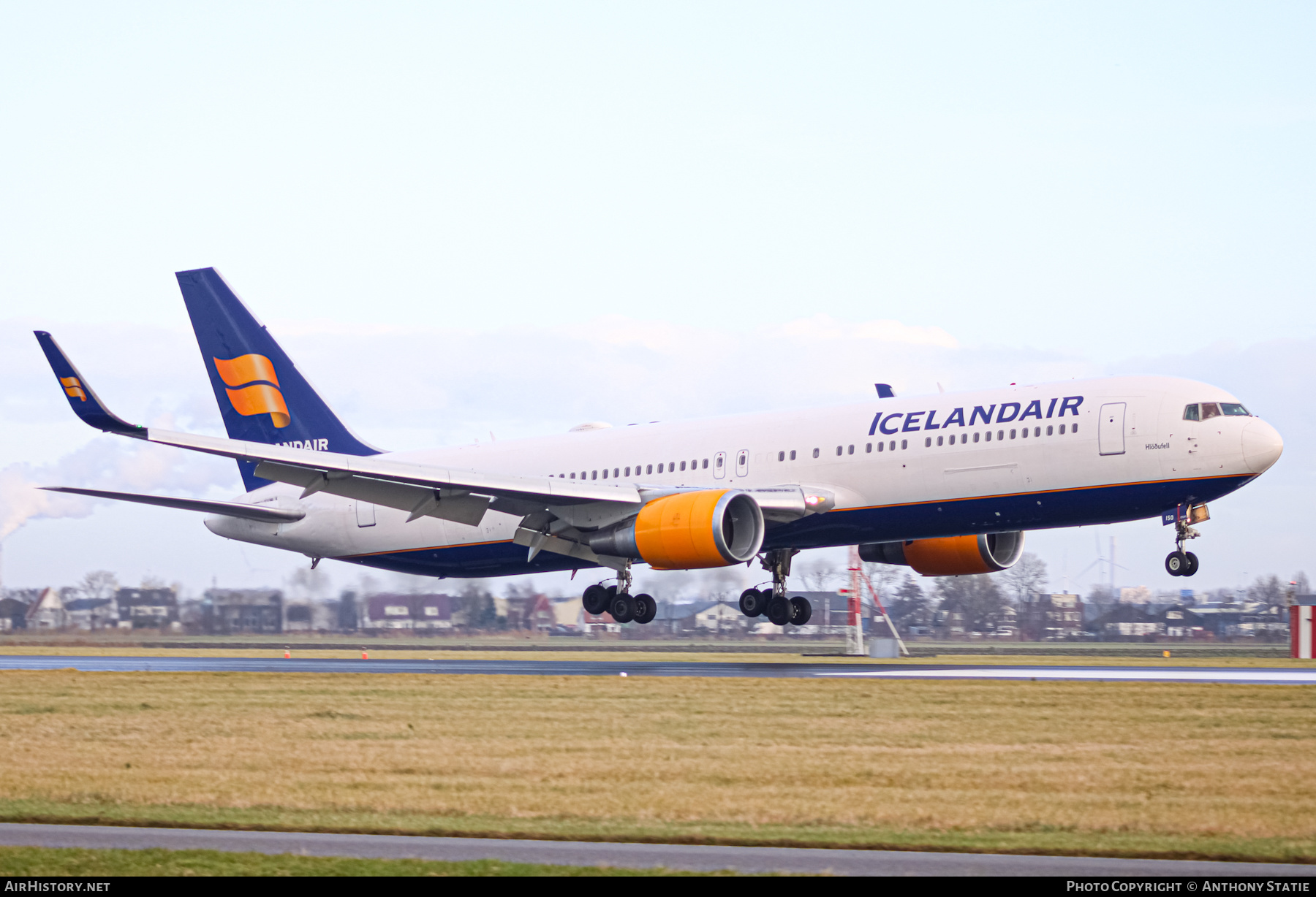 Aircraft Photo of TF-ISO | Boeing 767-319/ER | Icelandair | AirHistory.net #422545