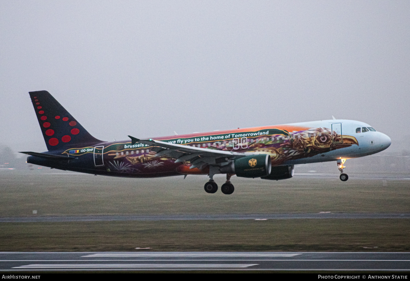Aircraft Photo of OO-SNF | Airbus A320-214 | Brussels Airlines | AirHistory.net #422594