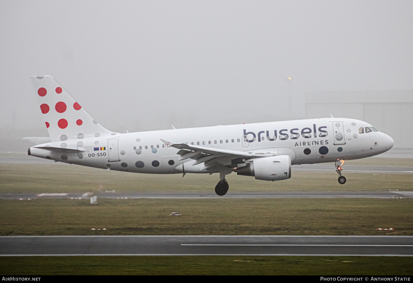Aircraft Photo of OO-SSO | Airbus A319-111 | Brussels Airlines | AirHistory.net #422646