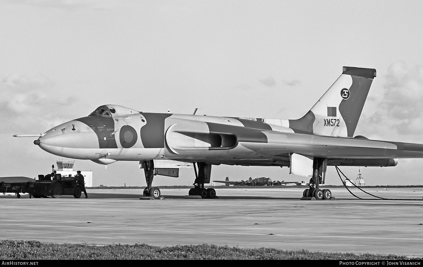 Aircraft Photo of XM572 | Avro 698 Vulcan B.2 | UK - Air Force | AirHistory.net #422675