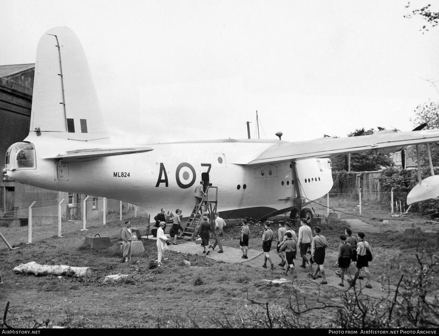 Aircraft Photo of ML824 | Short S-25 Sunderland 5 | UK - Air Force | AirHistory.net #422792