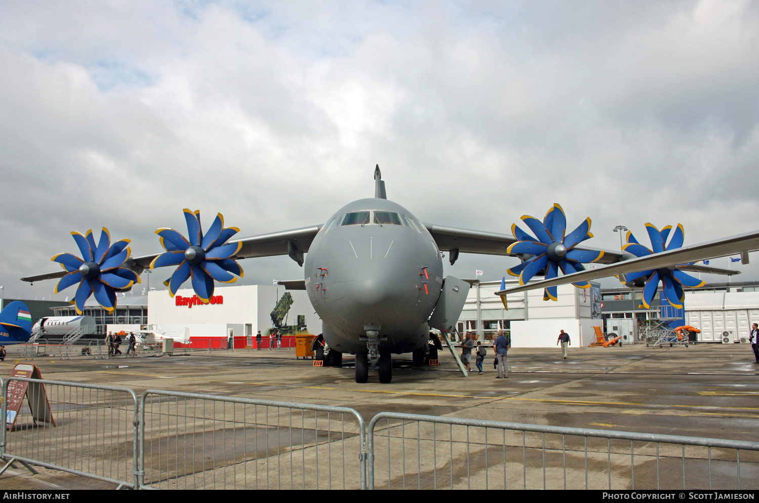 Aircraft Photo of UR-EXA | Antonov An-70 | AirHistory.net #422798