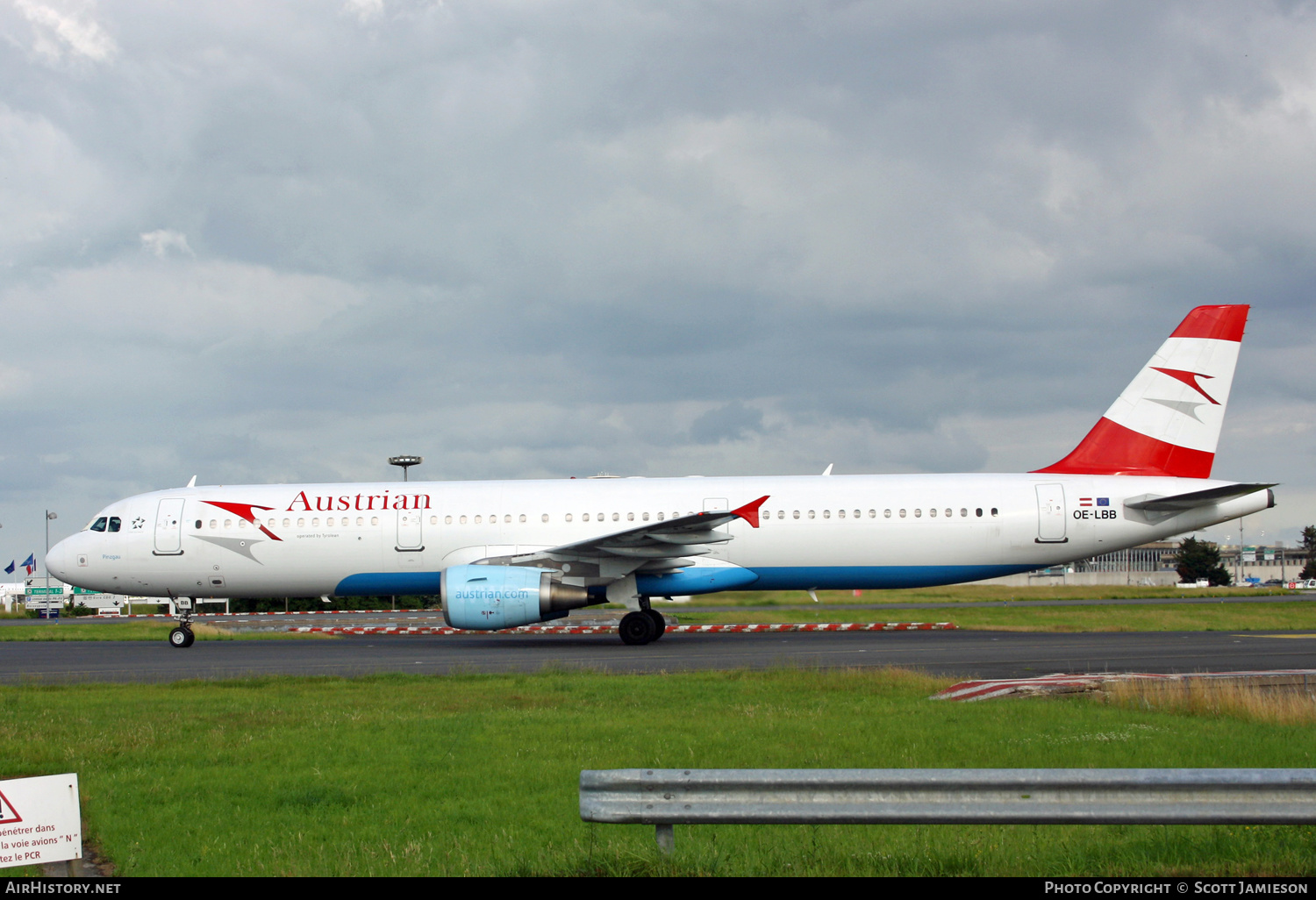 Aircraft Photo of OE-LBB | Airbus A321-111 | Austrian Airlines | AirHistory.net #422818