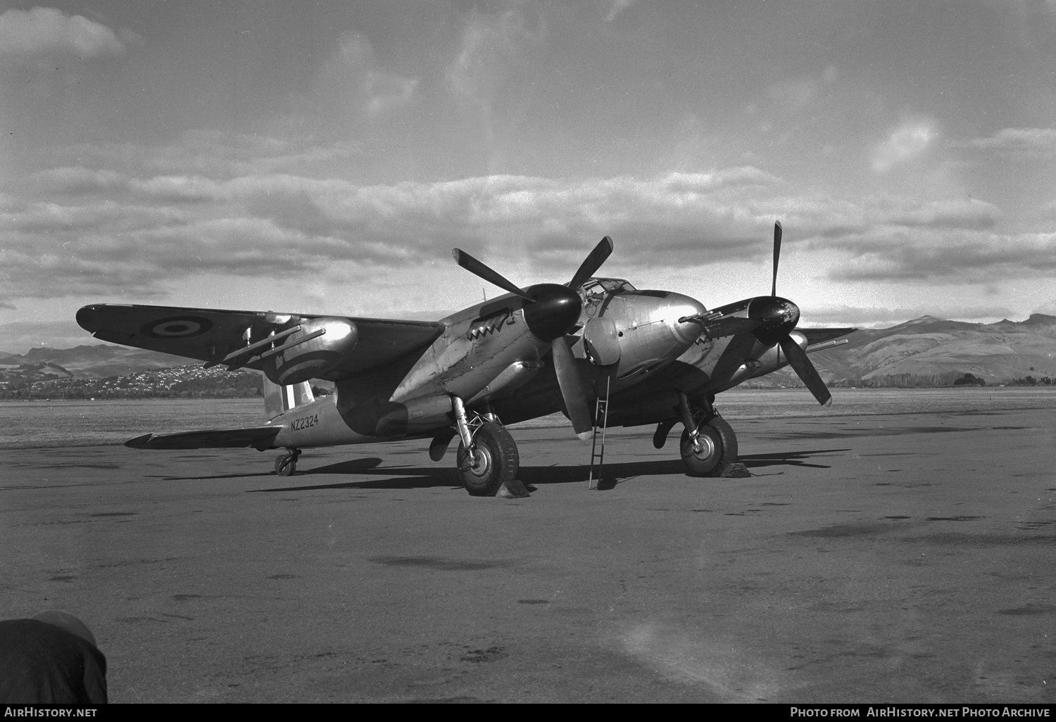 Aircraft Photo of NZ2324 | De Havilland D.H. 98 Mosquito FB6 | New Zealand - Air Force | AirHistory.net #422875