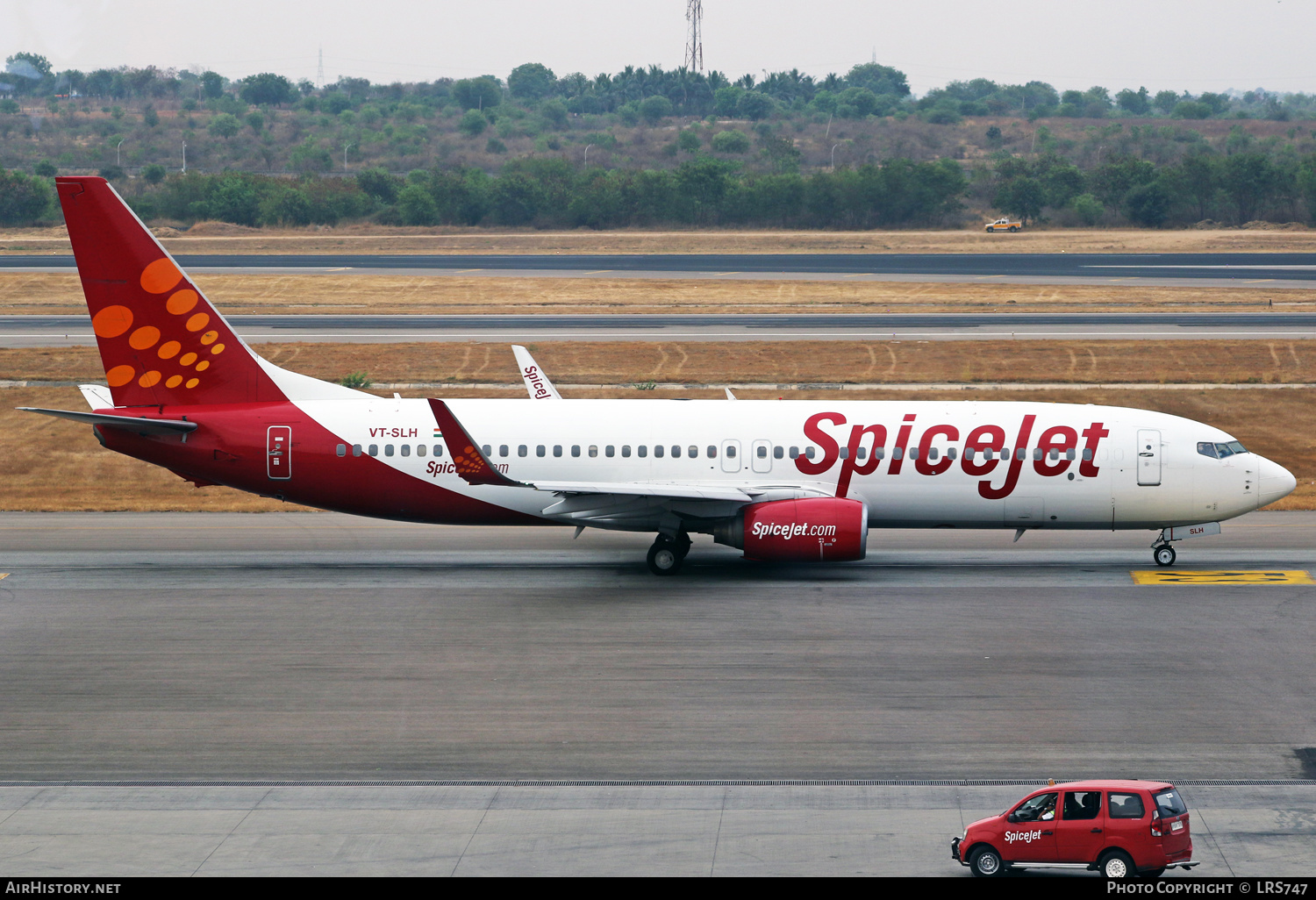 Aircraft Photo of VT-SLH | Boeing 737-8AS | SpiceJet | AirHistory.net #422969