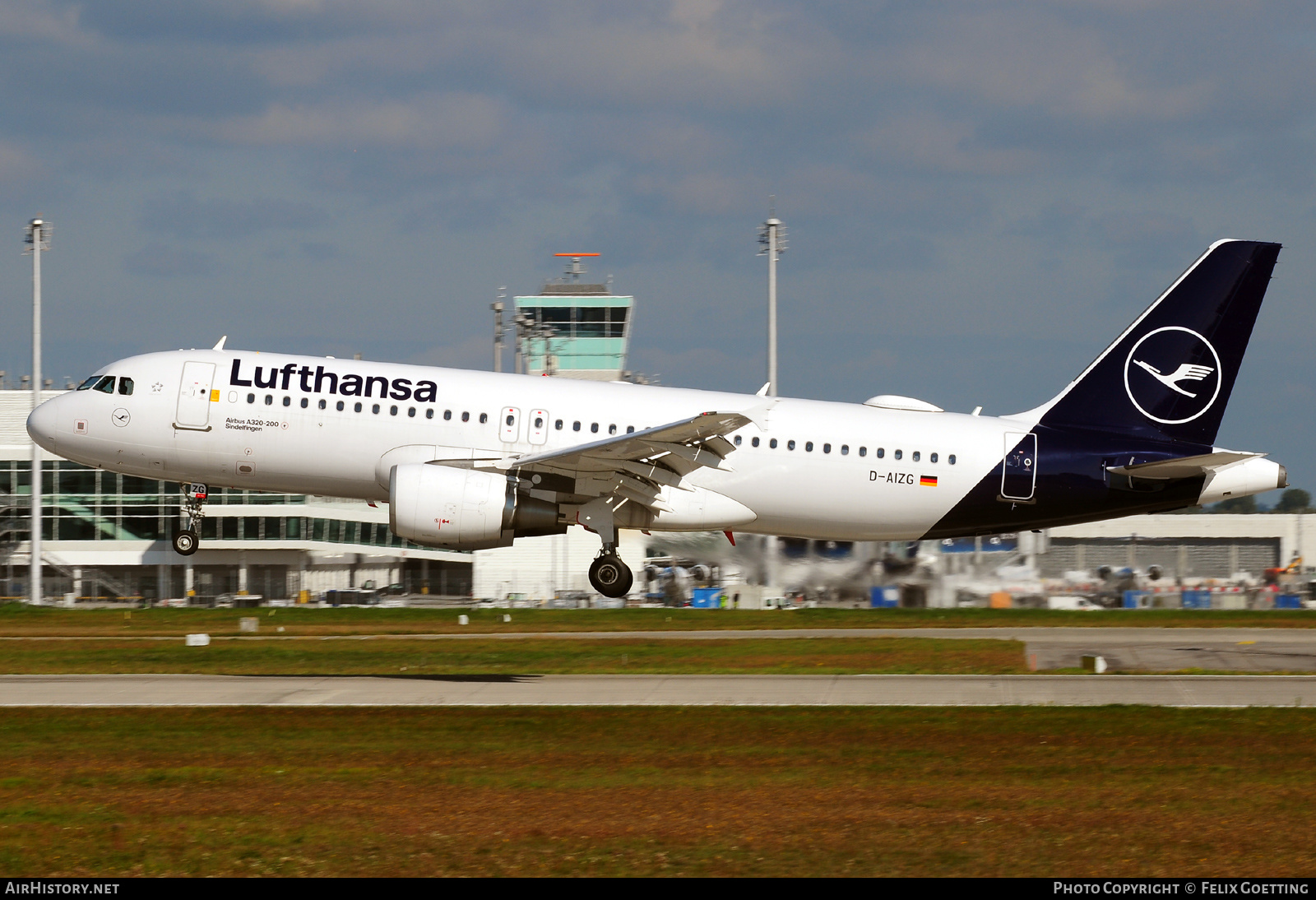 Aircraft Photo of D-AIZG | Airbus A320-214 | Lufthansa | AirHistory.net #422982