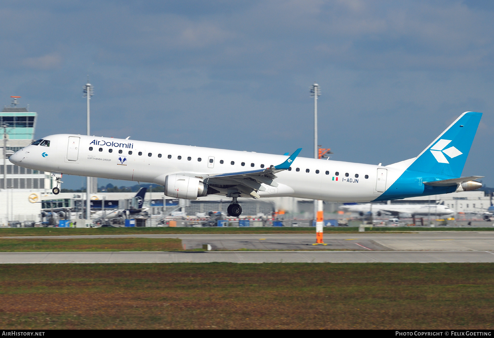 Aircraft Photo of I-ADJN | Embraer 195LR (ERJ-190-200LR) | Air Dolomiti | AirHistory.net #422992