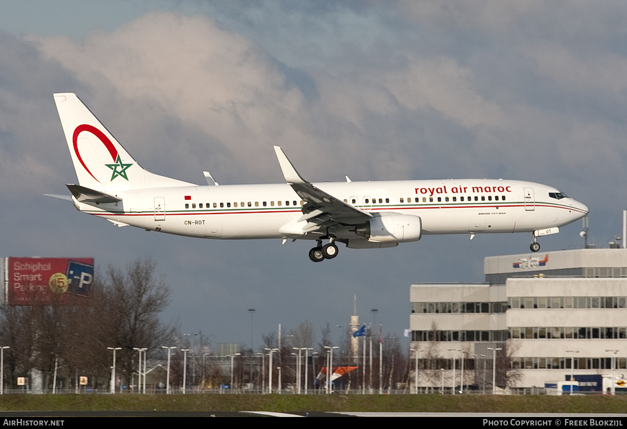 Aircraft Photo of CN-ROT | Boeing 737-8B6 | Royal Air Maroc - RAM | AirHistory.net #423095