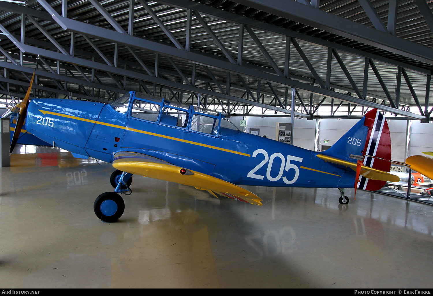 Aircraft Photo of 205 | Fairchild PT-26B Cornell (M-62A-4) | Norway - Air Force | AirHistory.net #423113