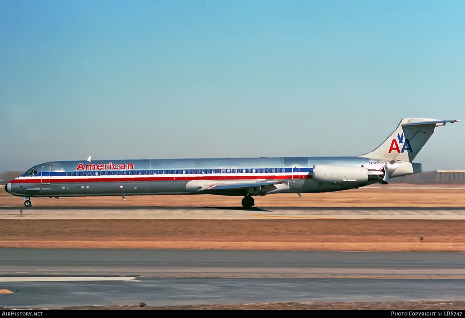 Aircraft Photo of N565AA | McDonnell Douglas MD-83 (DC-9-83) | American Airlines | AirHistory.net #423172