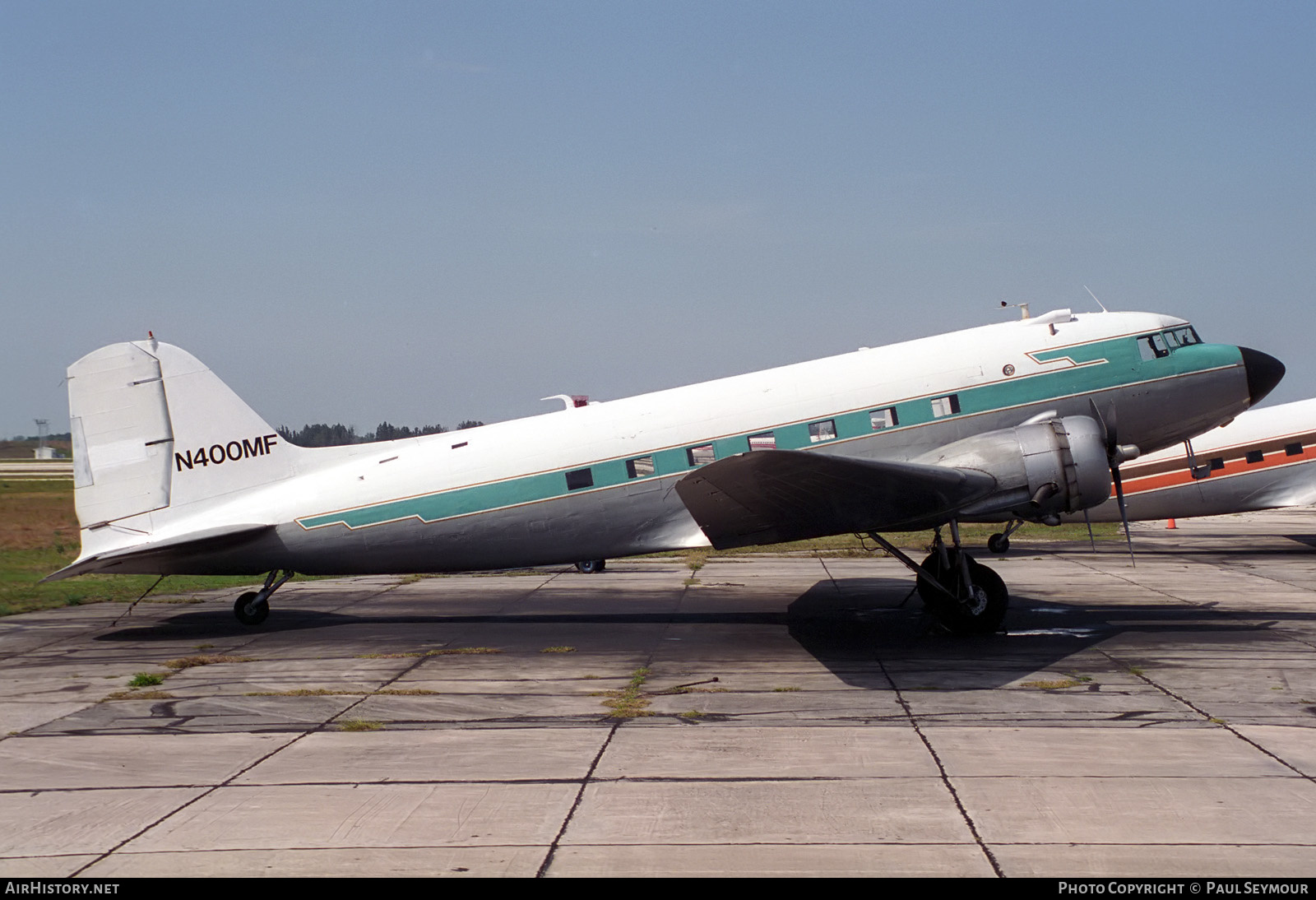 Aircraft Photo of N400MF | Douglas DC-3-G202A | Missionary Flights International | AirHistory.net #423174