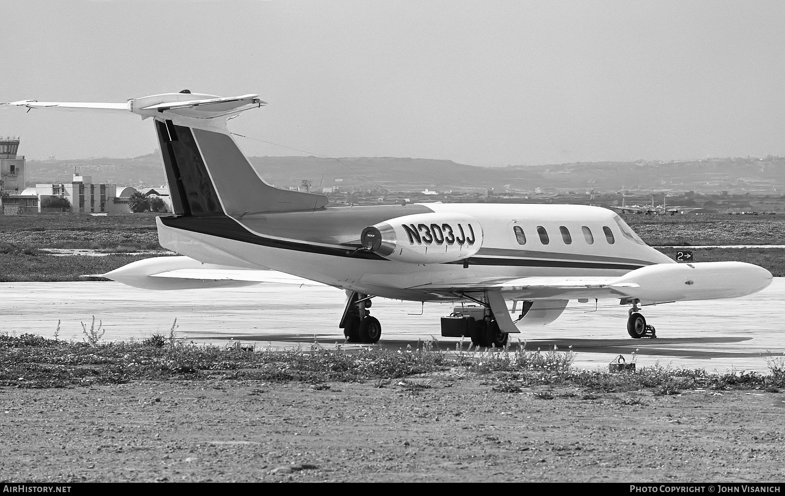 Aircraft Photo of N303JJ | Gates Learjet 25 | AirHistory.net #423204