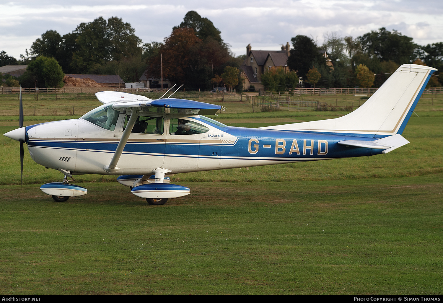Aircraft Photo of G-BAHD | Cessna 182P Skylane | AirHistory.net #423254