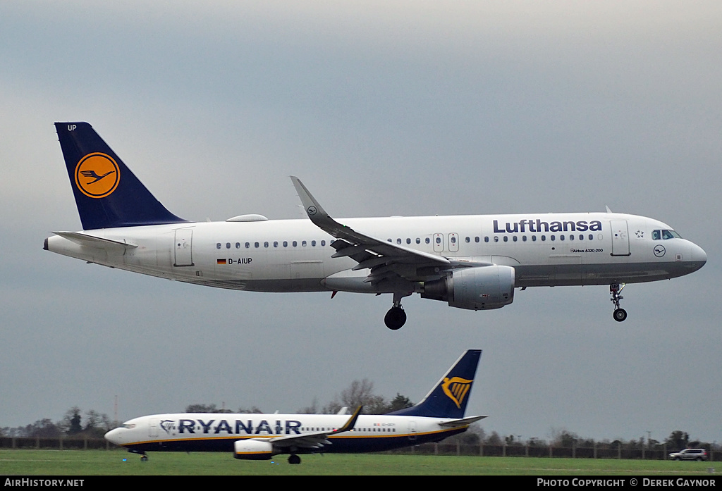 Aircraft Photo of D-AIUP | Airbus A320-214 | Lufthansa | AirHistory.net #423264