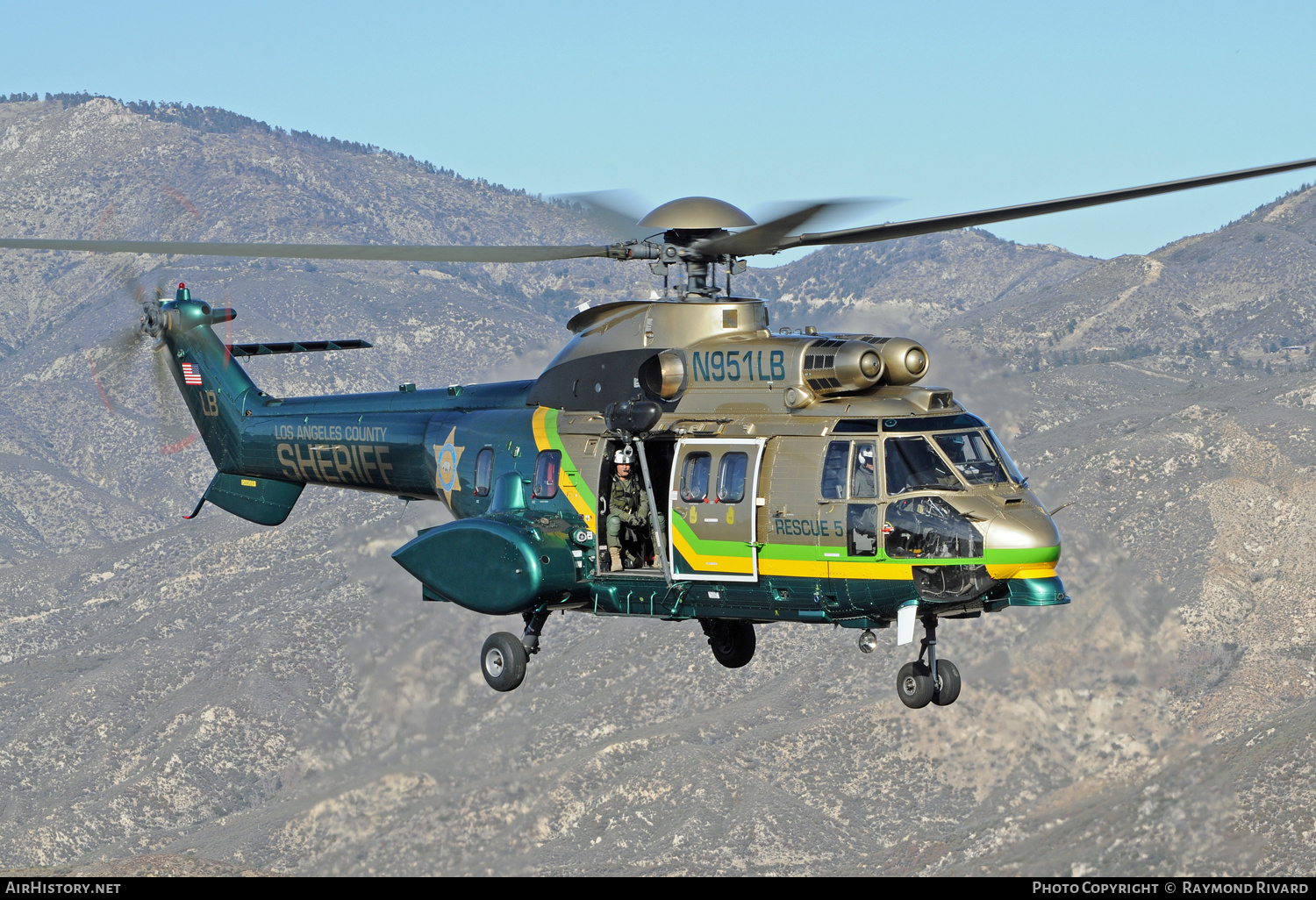 Aircraft Photo of N951LB | Aerospatiale AS-332L1 Super Puma | Los Angeles County Sheriff | AirHistory.net #423320