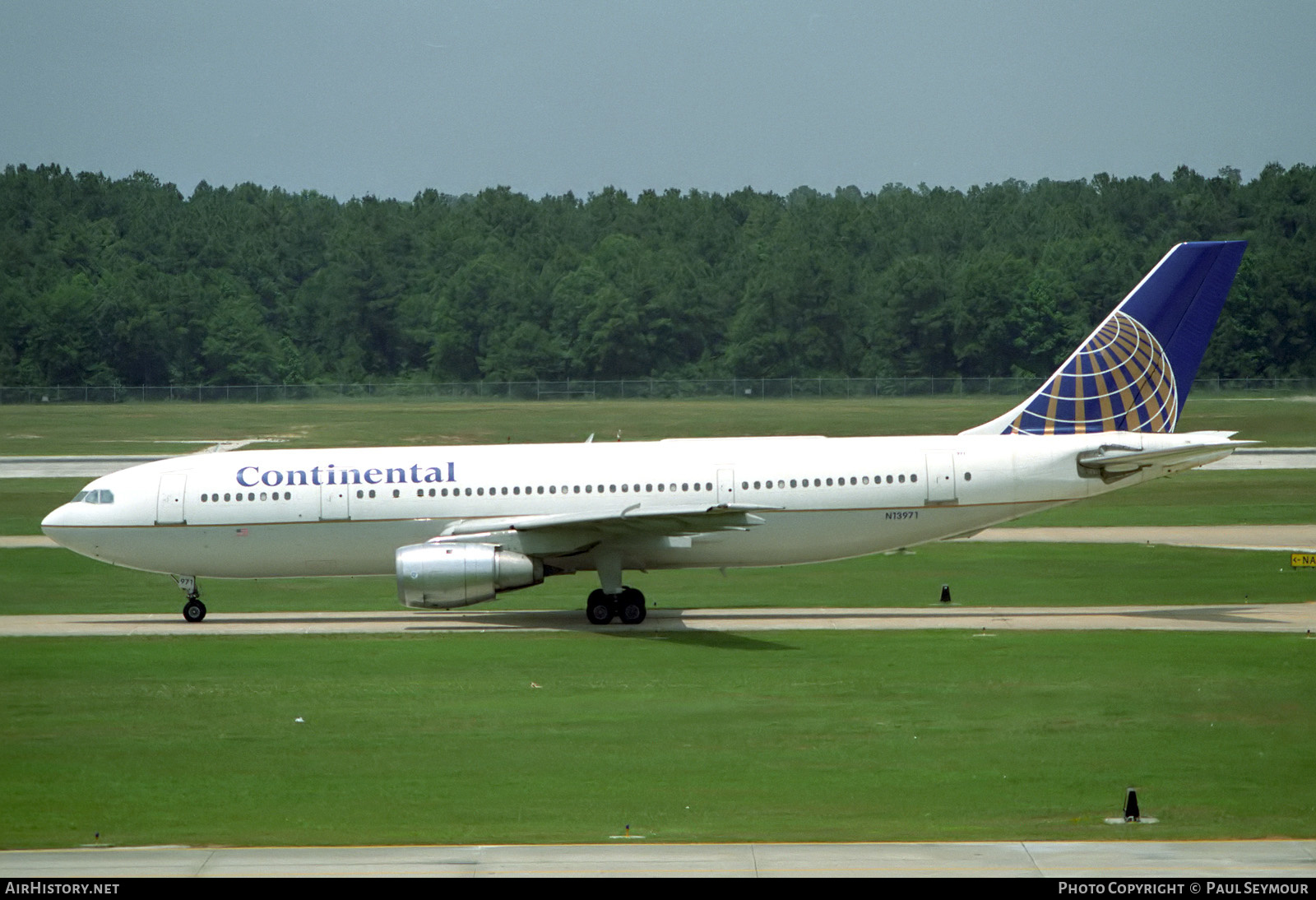 Aircraft Photo of N13971 | Airbus A300B4-203 | Continental Airlines | AirHistory.net #423402