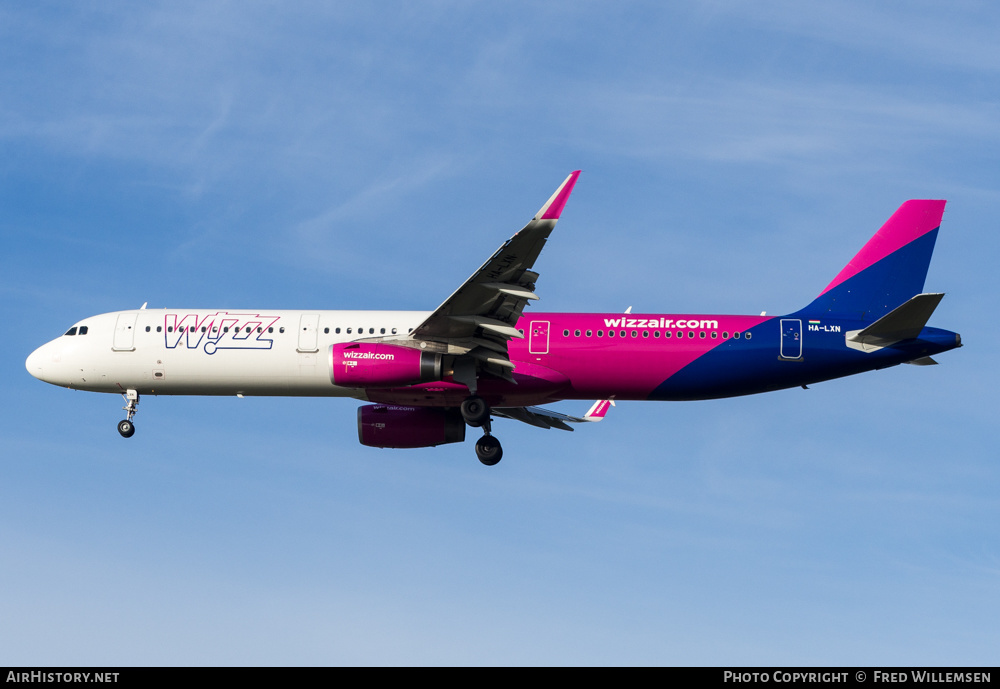 Aircraft Photo of HA-LXN | Airbus A321-231 | Wizz Air | AirHistory.net #423463