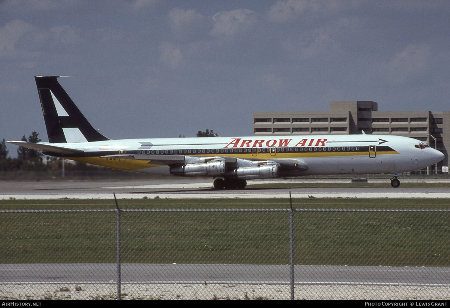 Aircraft Photo of N707AD | Boeing 707-327C | Arrow Air | AirHistory.net #423547