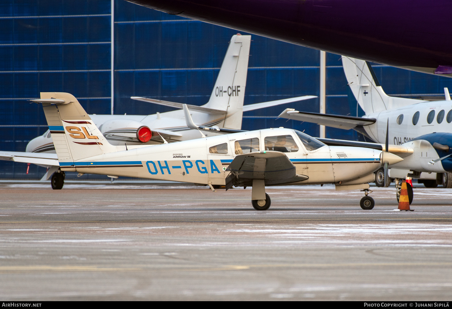 Aircraft Photo of OH-PGA | Piper PA-28RT-201T Turbo Arrow IV | Salpauslento | AirHistory.net #423649